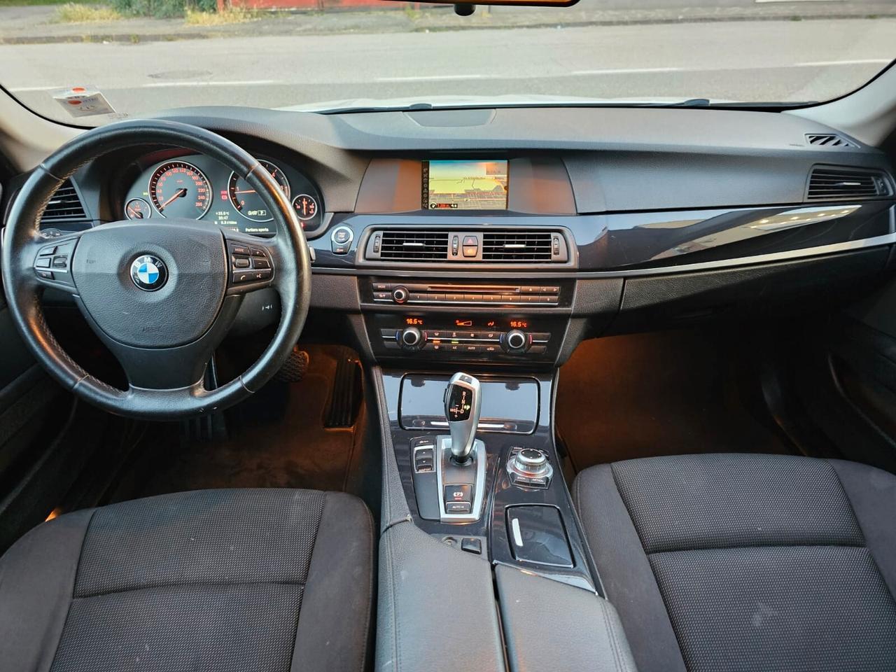 Bmw 520d 184cv Touring Business*Aut*Navi*Pdc*Euro5*