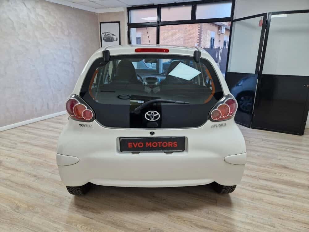 Toyota Aygo 1.0 EURO 5 neopatentati