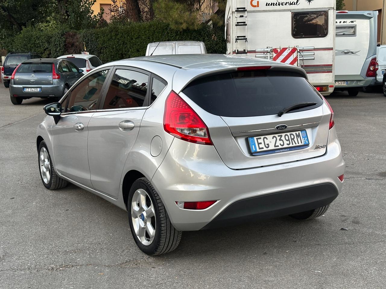 Ford Fiesta 1.4 5 porte Bz.- GPL Titanium