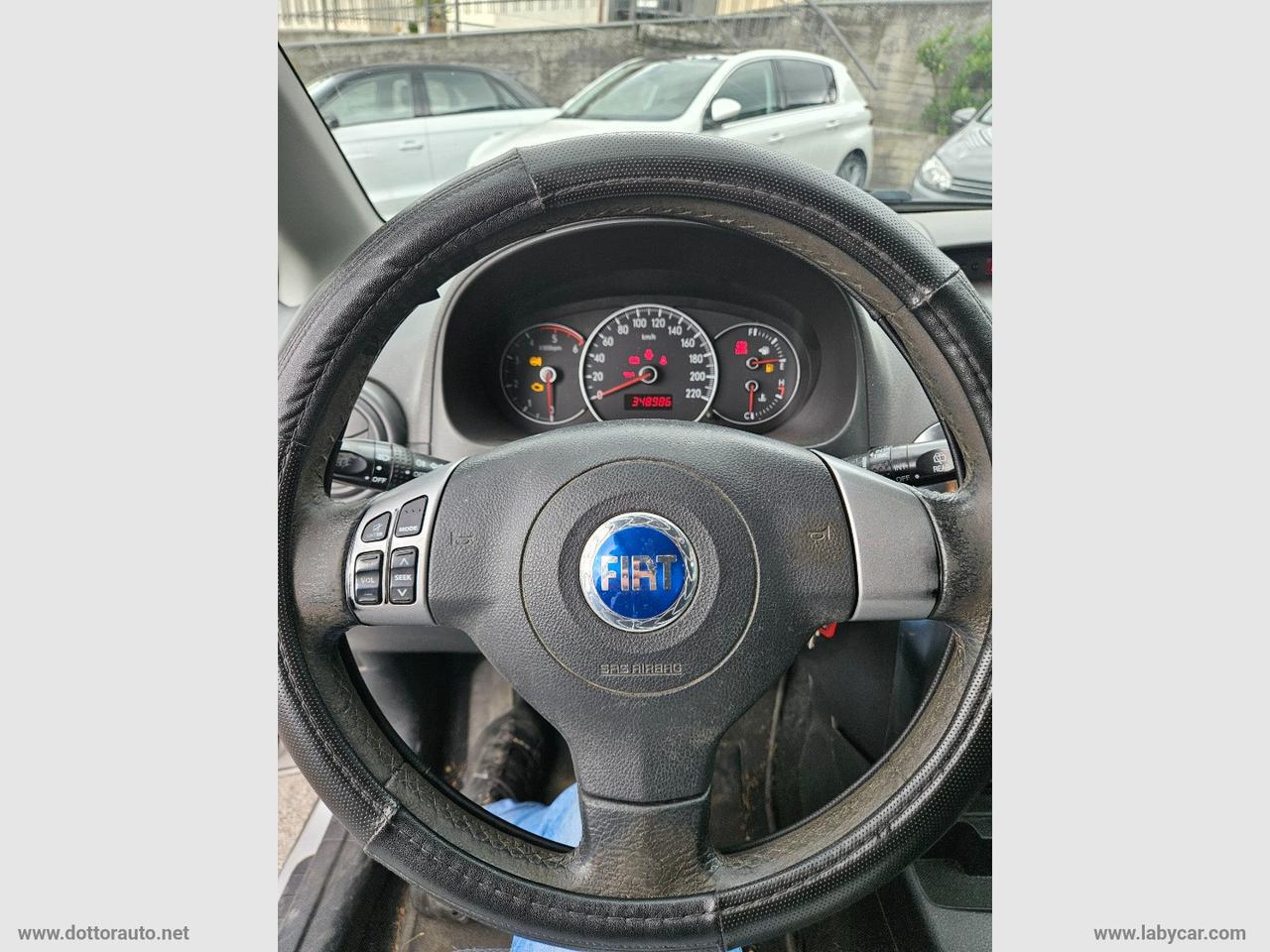 FIAT Sedici 1.9 MJT 4x4 Emotion