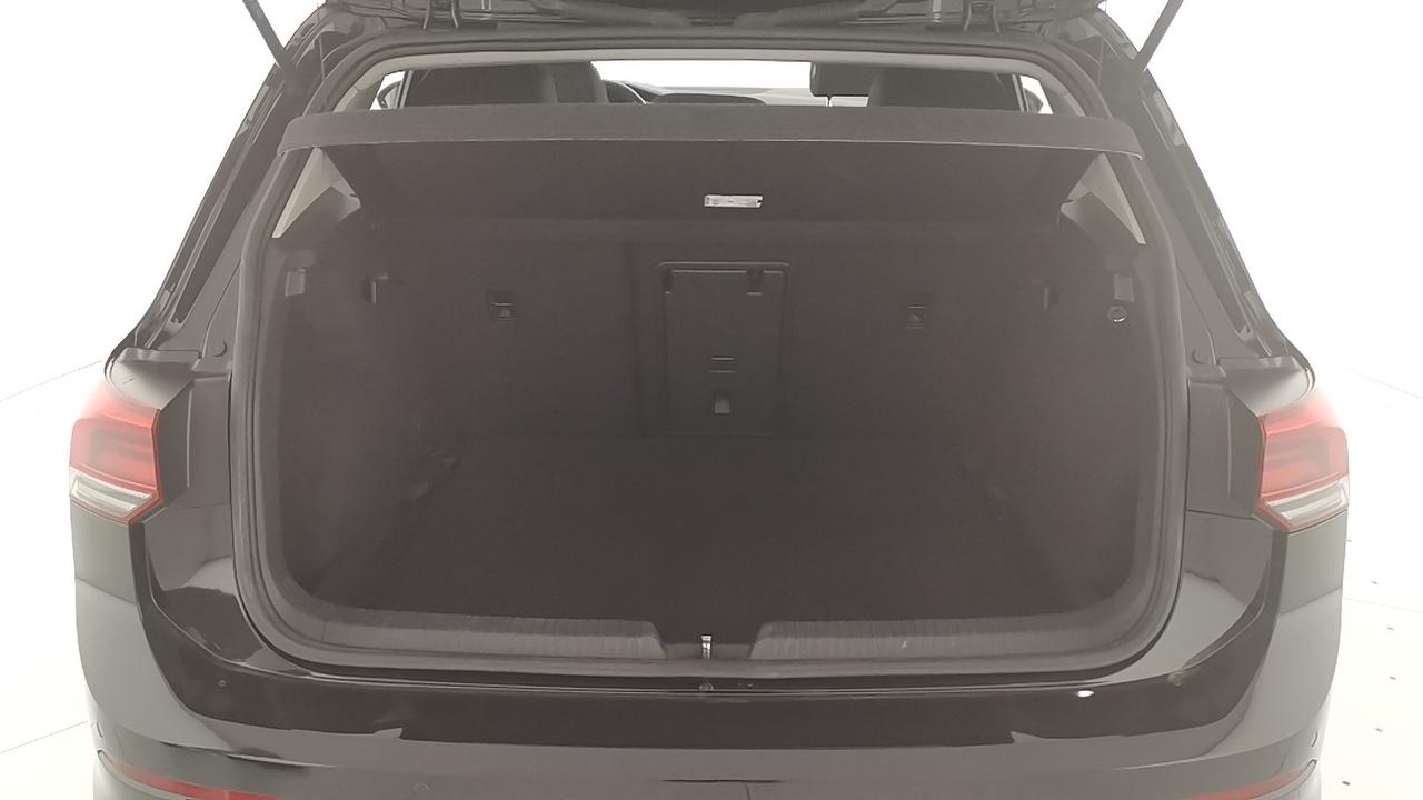 VOLKSWAGEN Golf VIII 2020 - Golf 1.0 etsi evo Life 110cv dsg