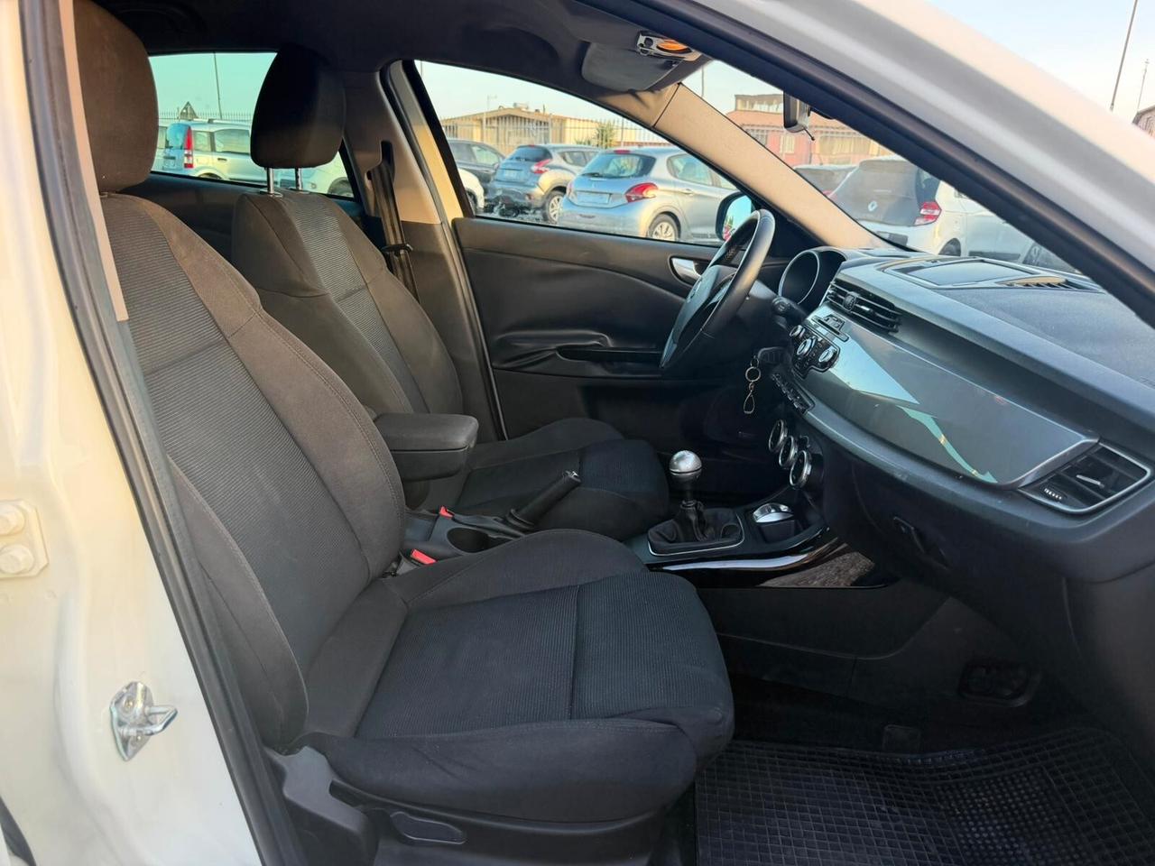 Alfa Romeo Giulietta 1.6 JTDm-2 105 CV Exclusive