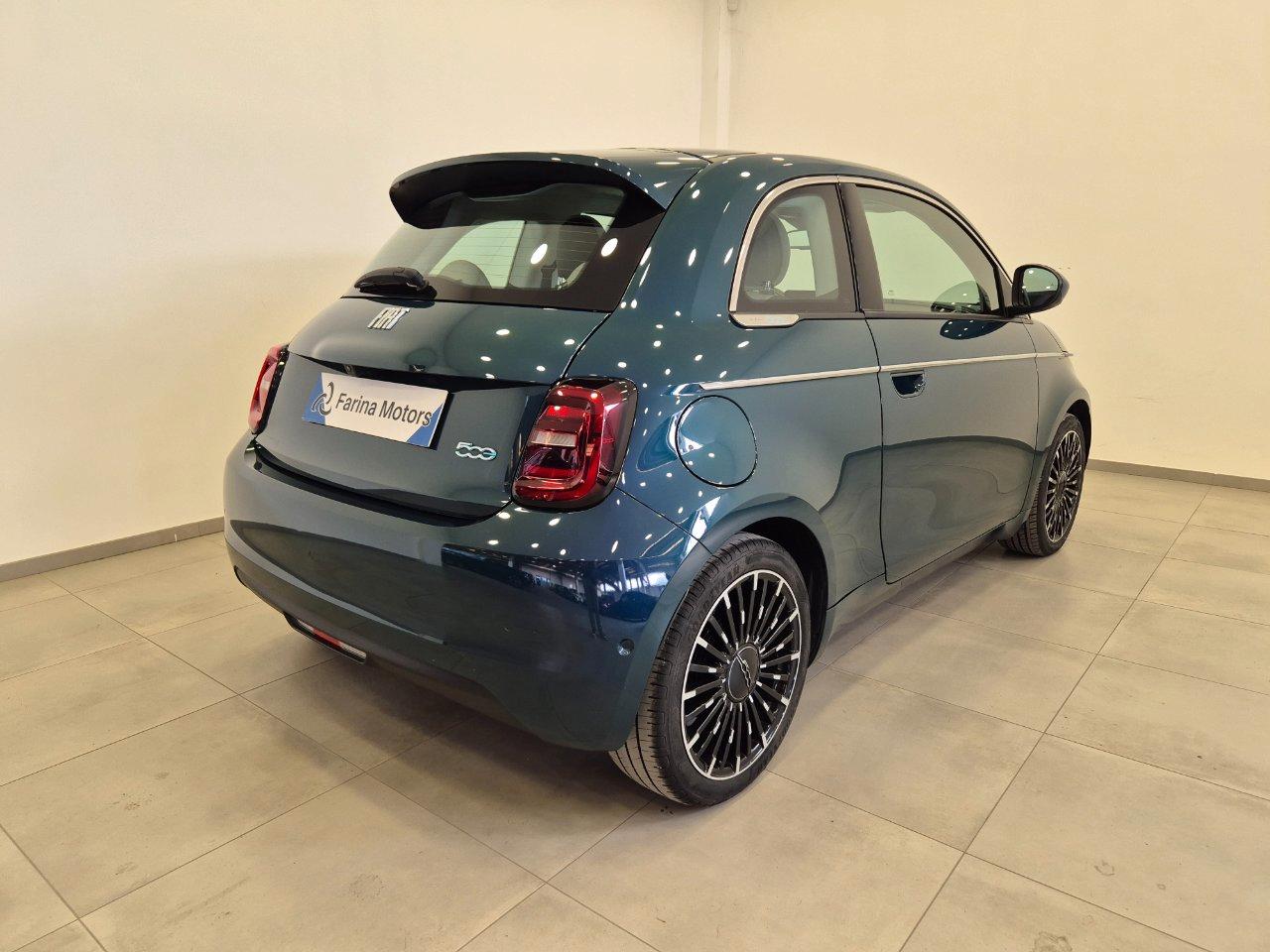 Fiat 500e 42 kWh La Prima by Bocelli IN PROMO - NEOPATENTATI