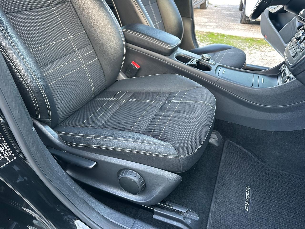 MERCEDES-BENZ GLA 200 CDI AUTOMATIC SPORT - EURO 6B