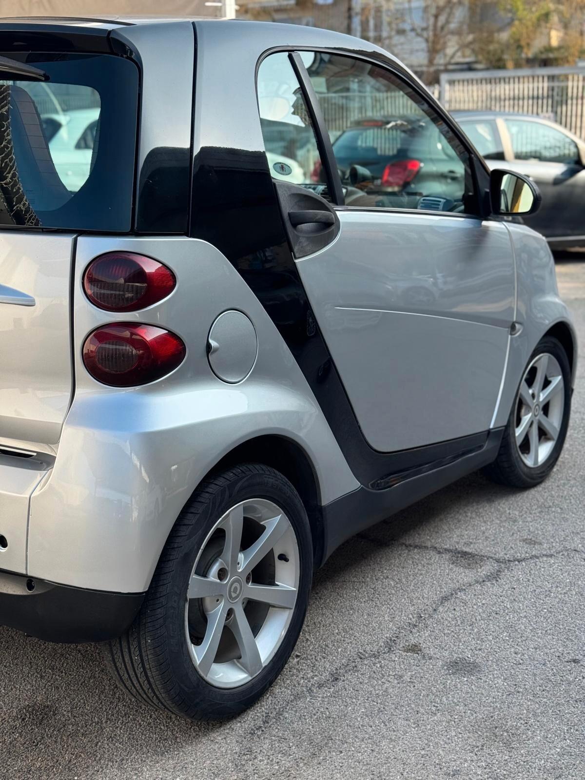Smart ForTwo 1000 52 kW coupé passion