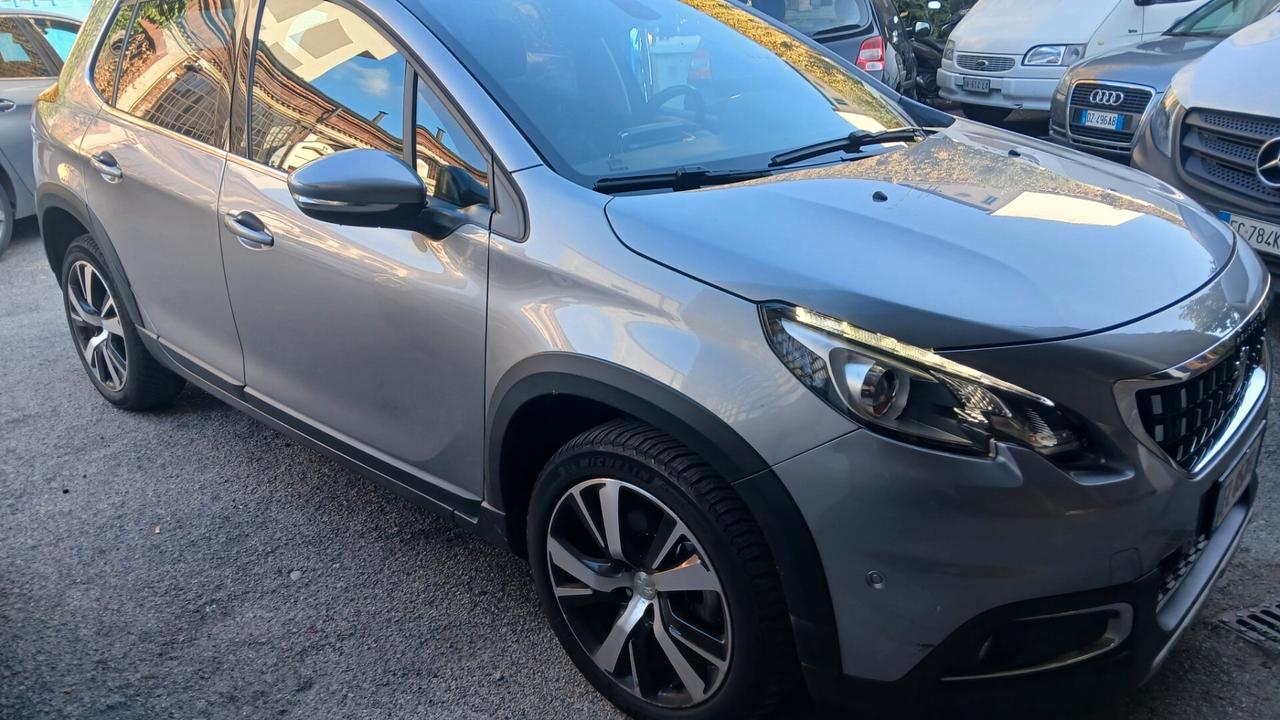Peugeot 2008 BlueHDi 120 S&S Black Matt