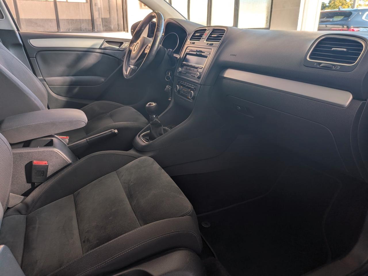 VOLKSWAGEN GOLF 2.0 TDI COMFORTLINE