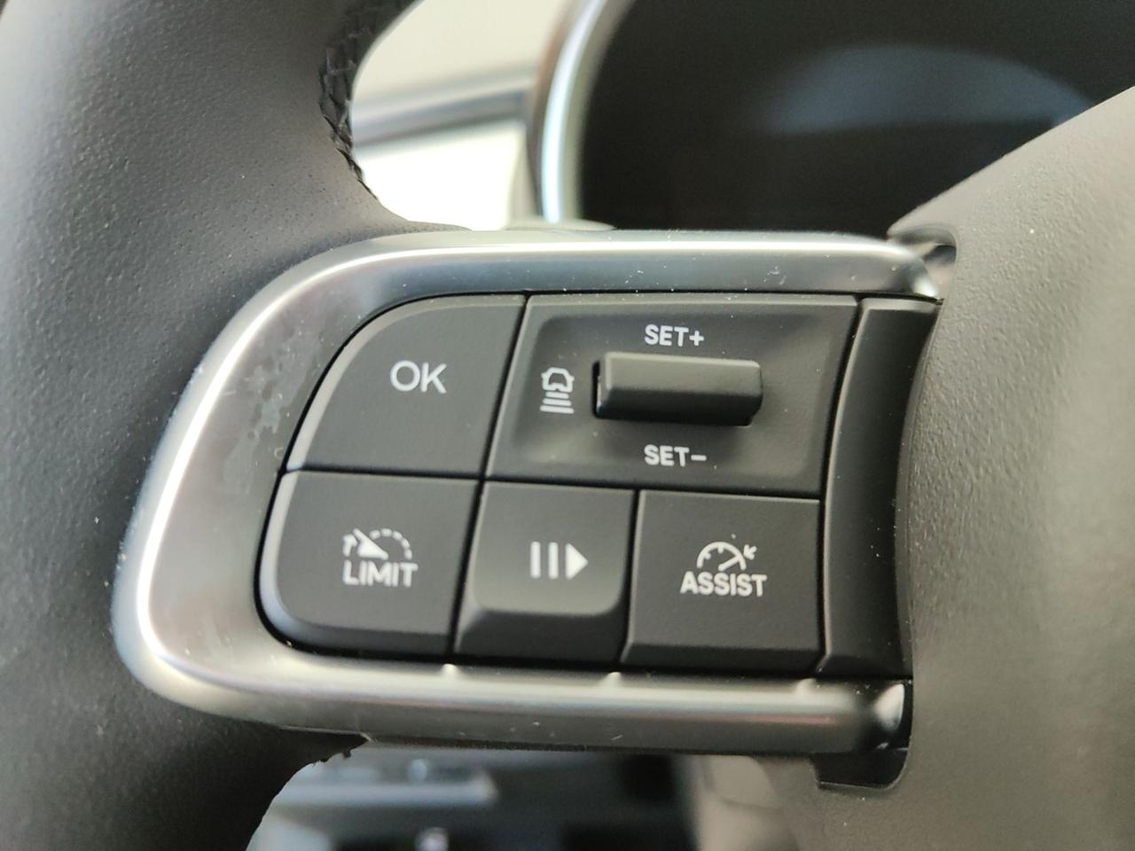 FIAT 600 IV 2023 1.2 MHEV 110CV DCT LA PRIMA