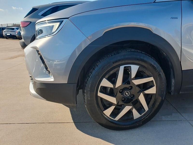 OPEL NEW Mokka 1.5 D 110 S&S ELEGANCE LED PARK CAM