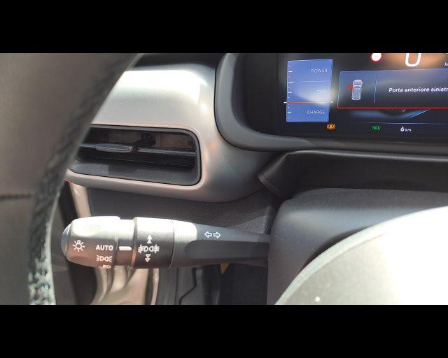JEEP Avenger 1.2 turbo e-hybrid Summit fwd 100cv edct6