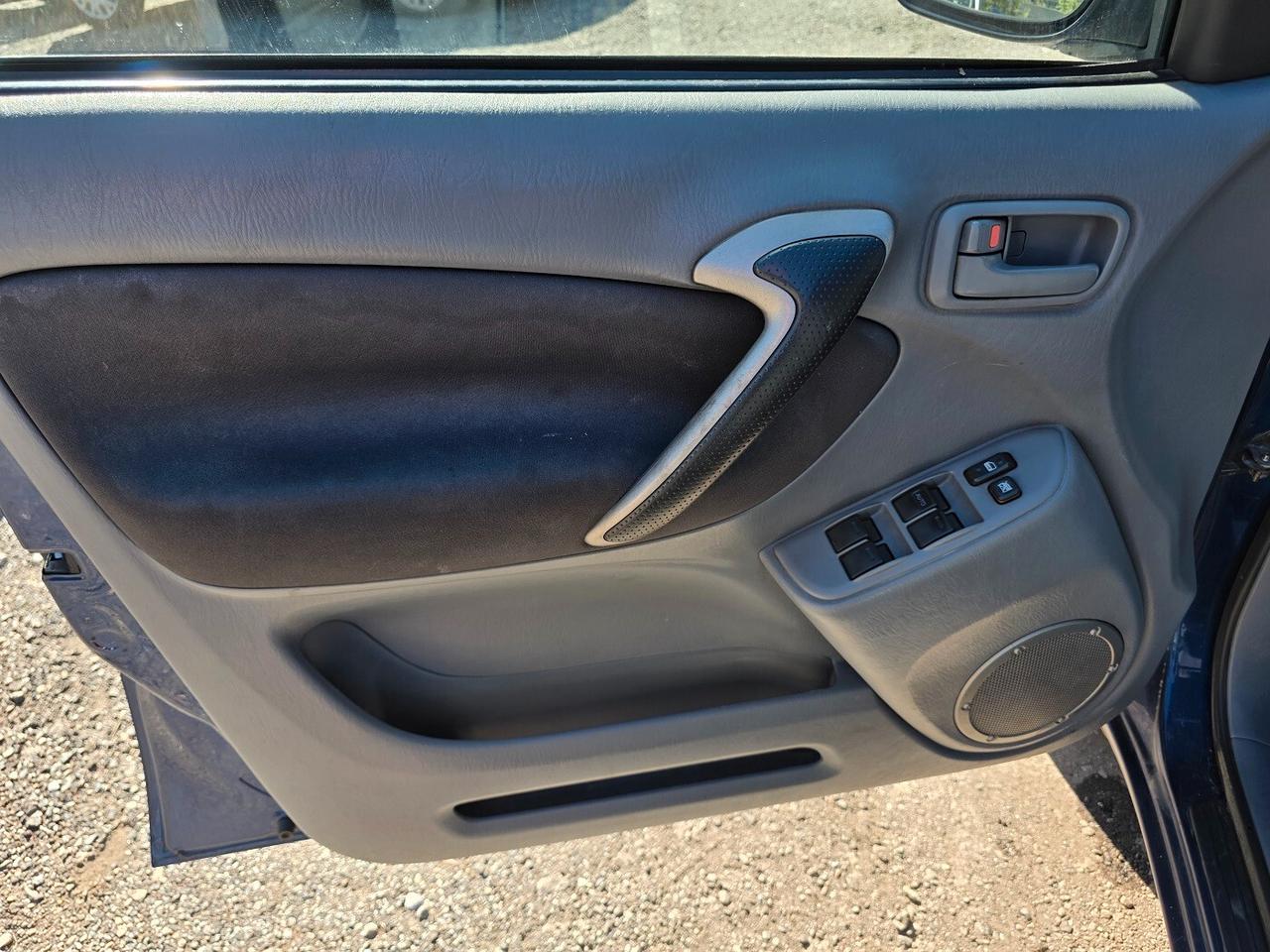 Toyota RAV 4 2.0 Tdi D-4D cat 5 porte