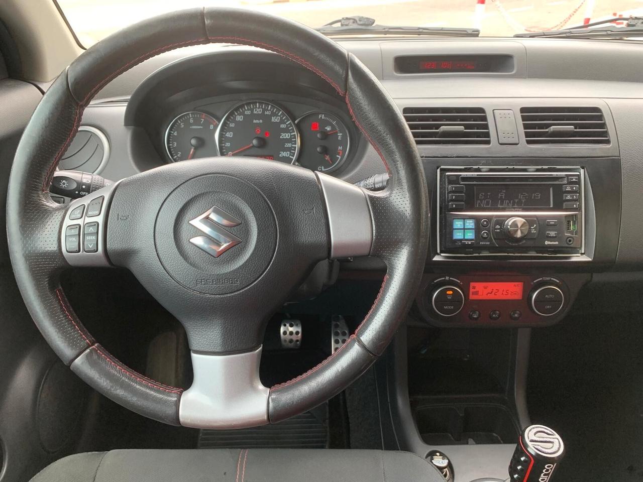 Suzuki Swift 1.6 vvt 3p. Sport 125cv