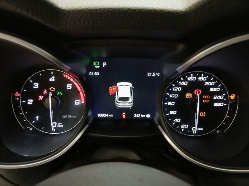 Alfa Romeo Stelvio 2.2 t Sprint Q4 190cv auto