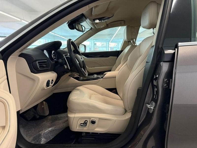 Maserati Levante 330 CV MHEV GT INTERNI BIANCHI