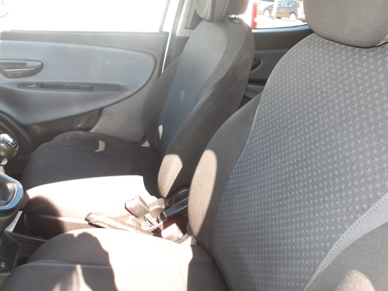 LANCIA YPSILON 1.2 BENZ/GPL -12/2016