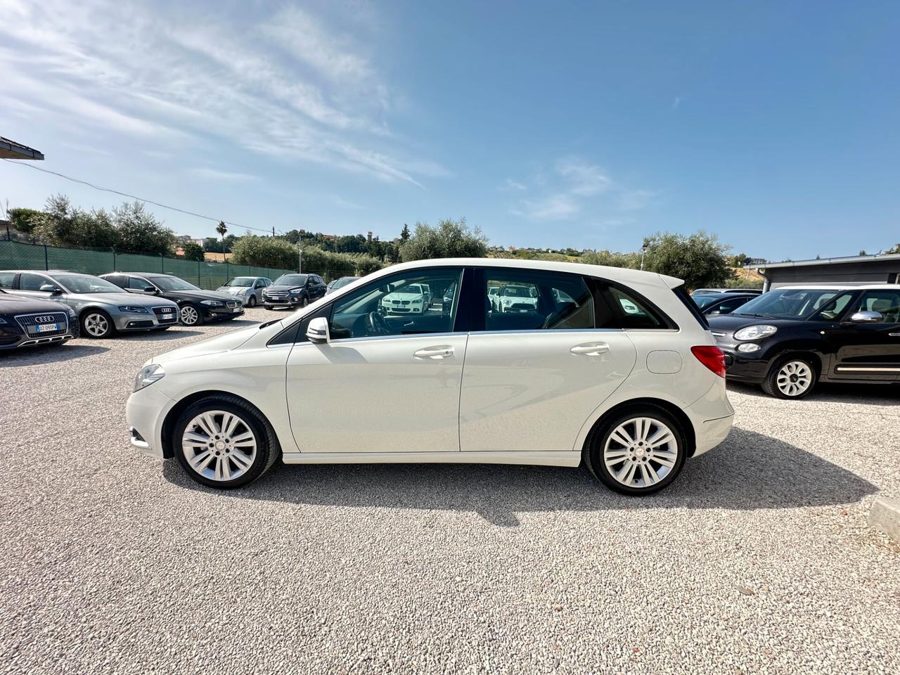 Mercedes-Benz B 180 CDI 110 cv 100.994 km unico proprietario