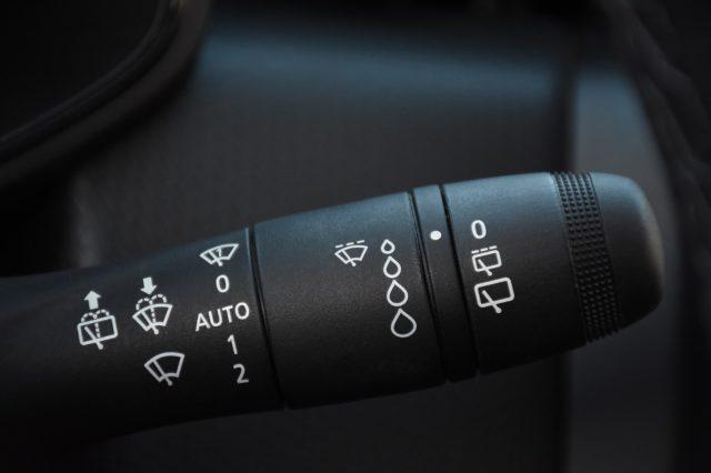 RENAULT Clio SCe 65 CV 5 porte Equilibre