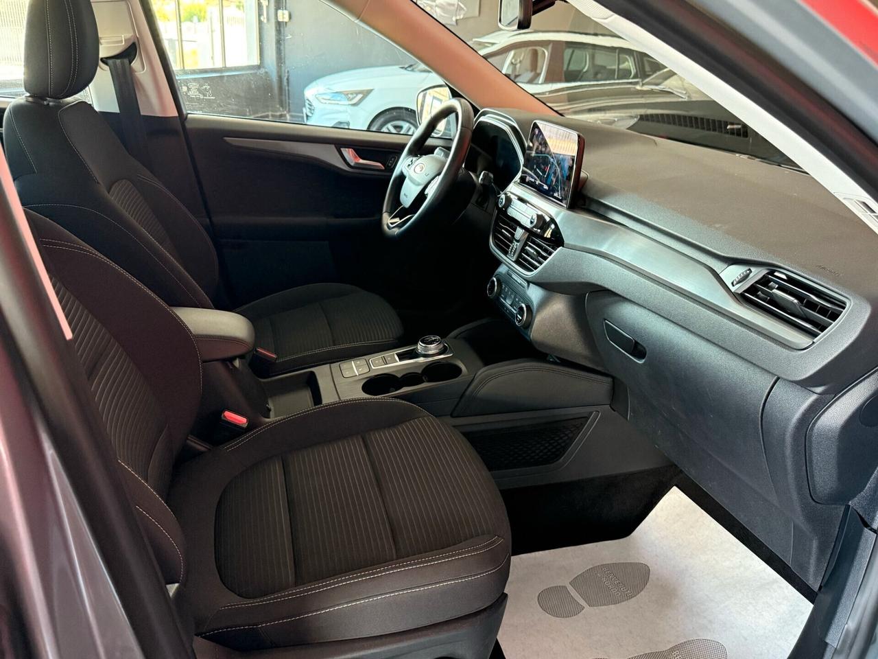 Ford Kuga 1.5 EcoBlue 120 CV aut. 2WD Titanium Business