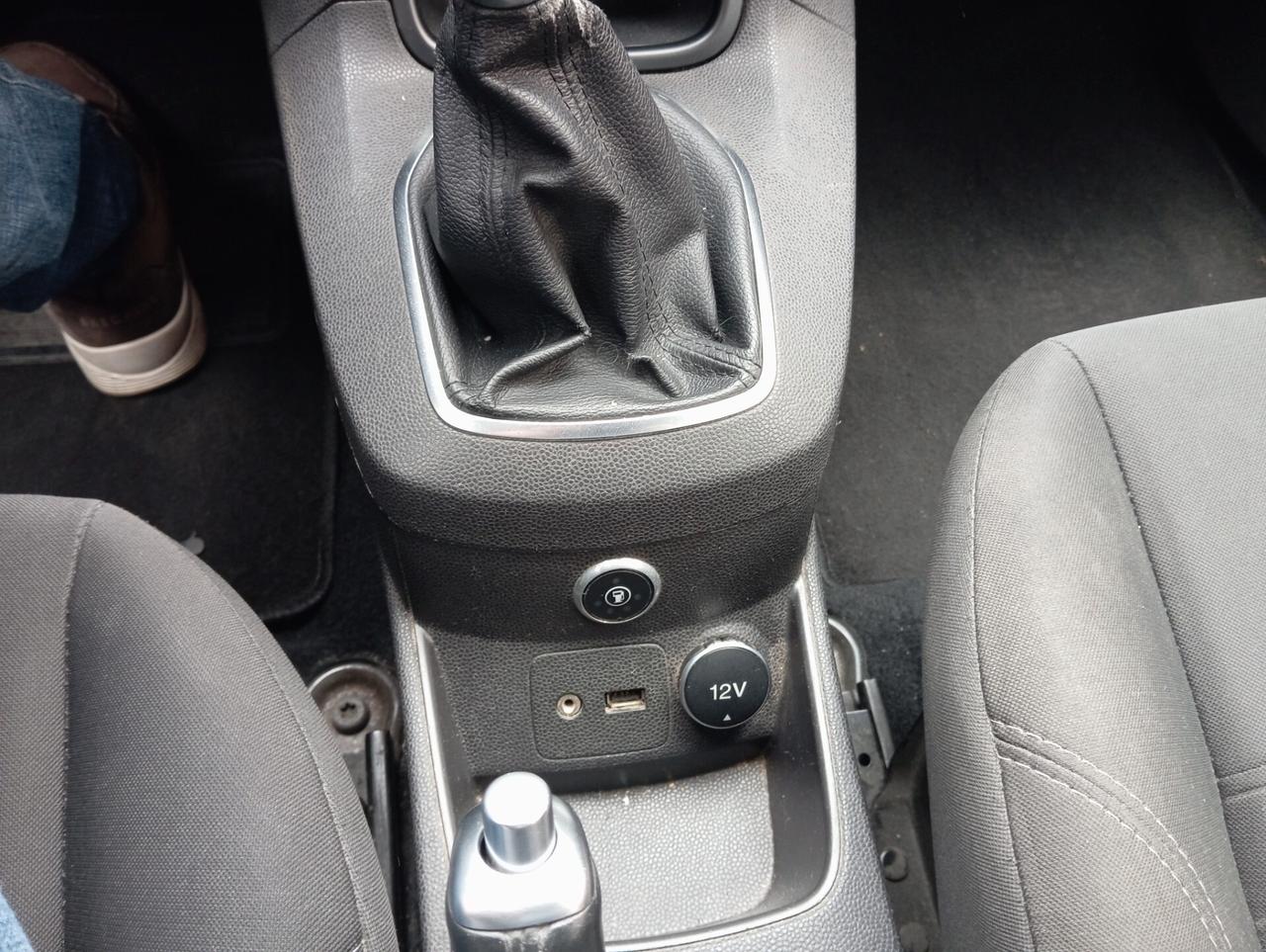 Ford Fiesta 1.4 5 porte Bz.- GPL Black & White Edition