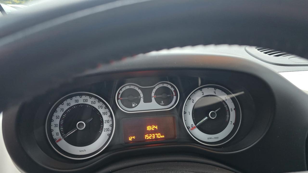 Fiat 500L 1.4 T-Jet 120 CV Trekking