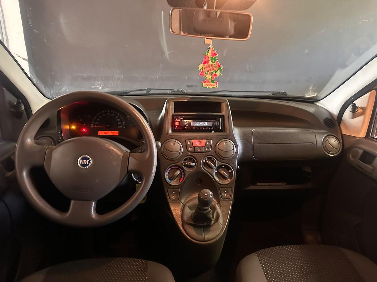 Fiat Panda 1.1 Active 54CV Ok x Neopatentati