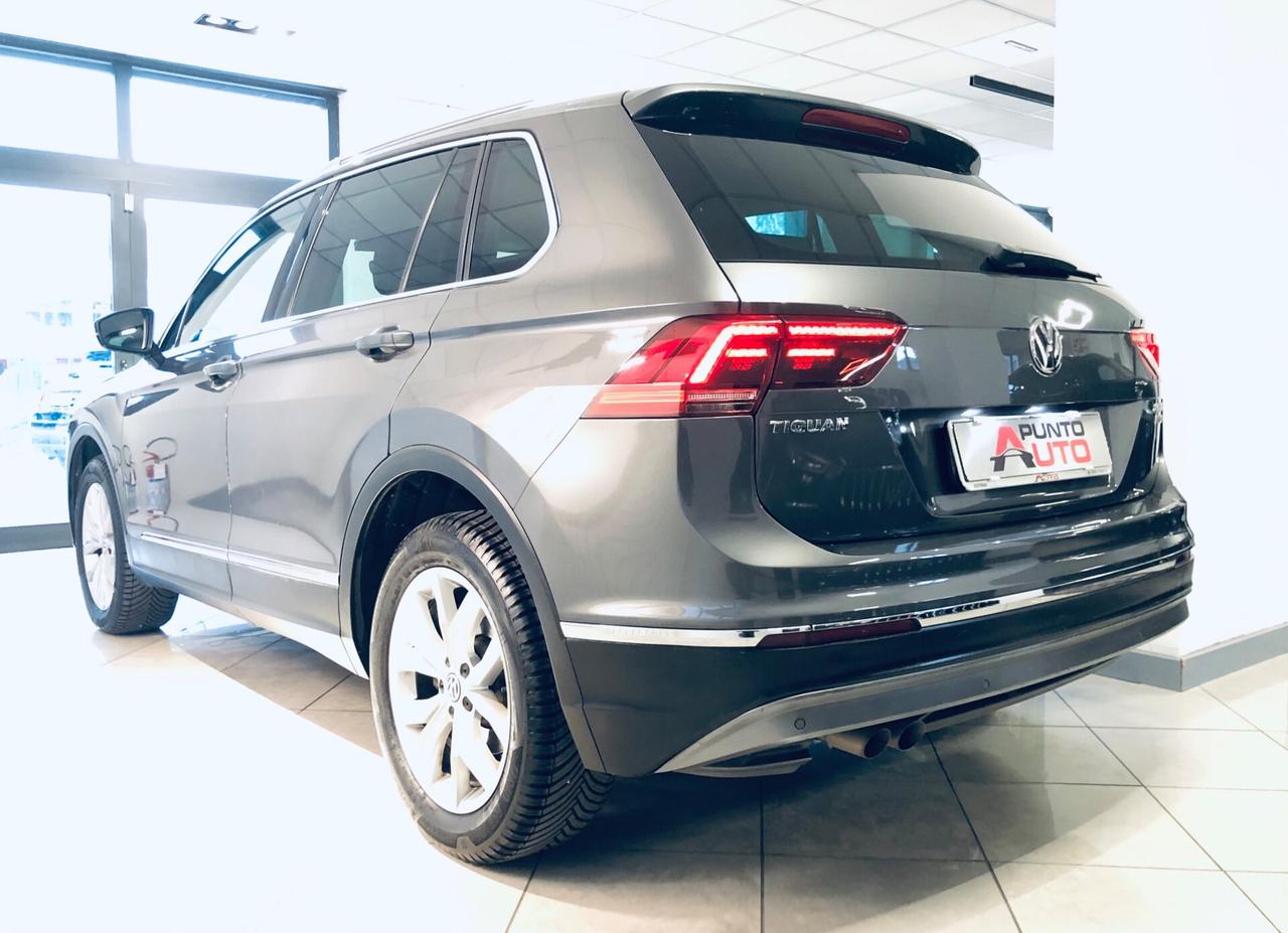 Volkswagen Tiguan 2.0 TDI SCR DSG 4MOTION Executive BMT