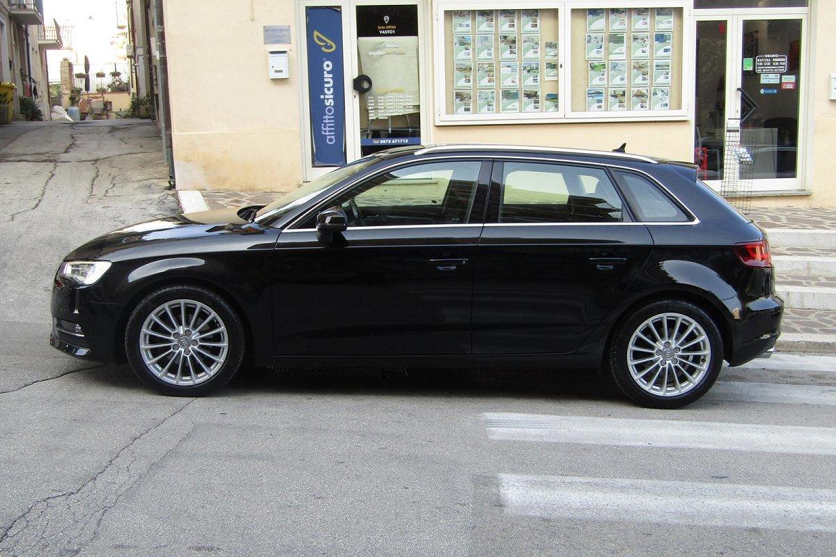 AUDI A3 SPB 2.0 TDI 150 CV clean diesel Ambition