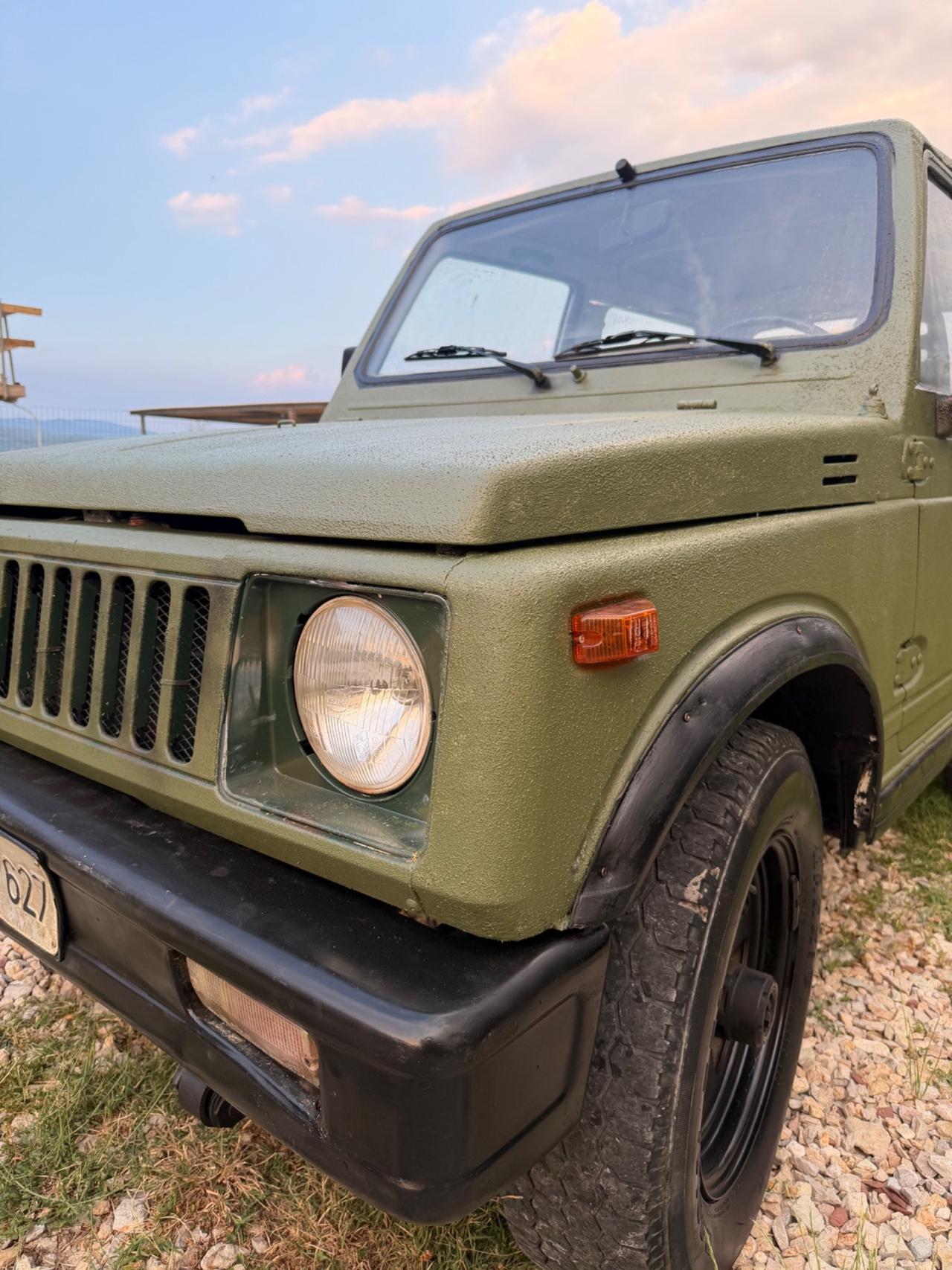 Suzuki SJ 410 SJ413 Berlina Sport