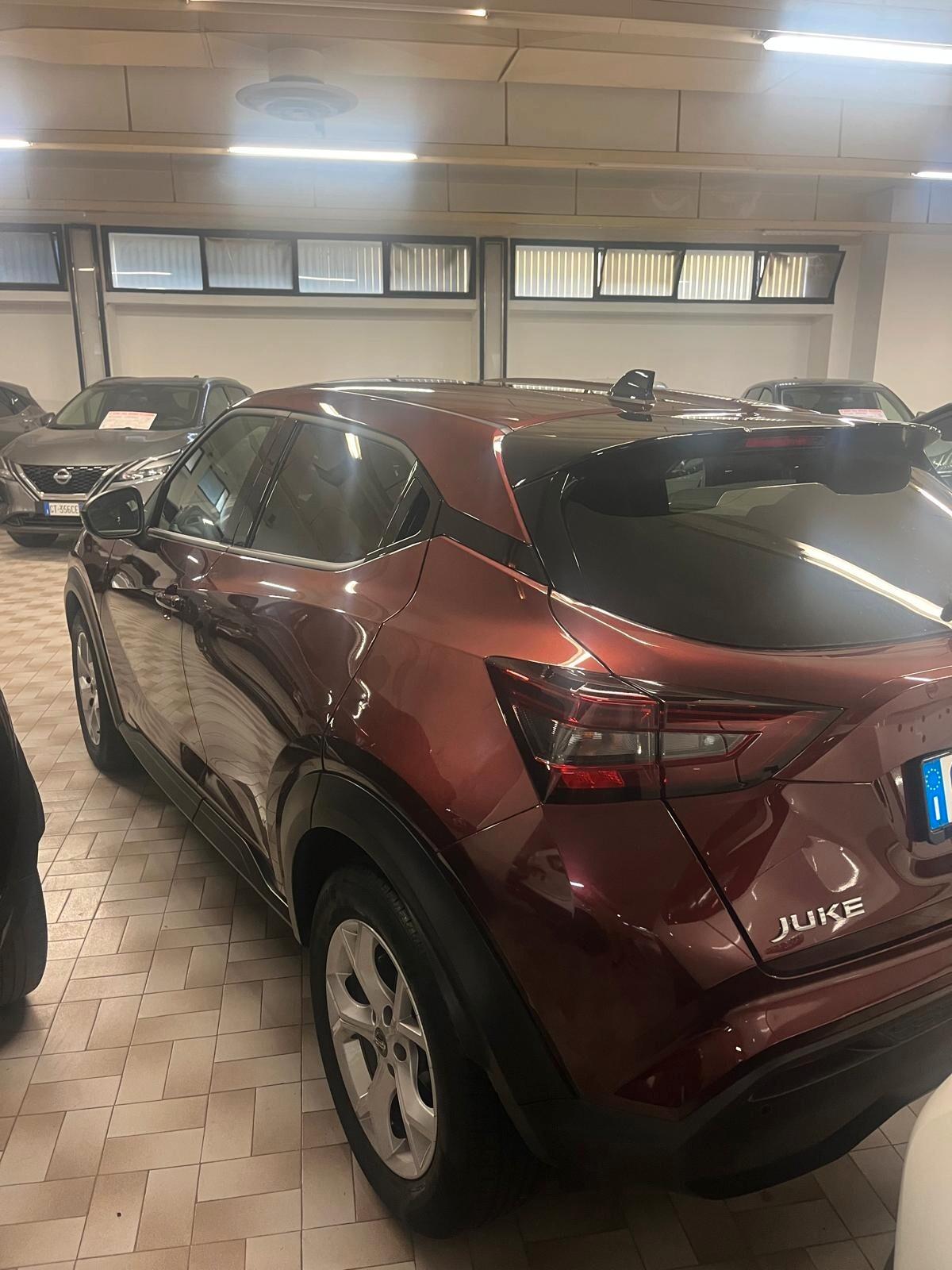 Nissan Juke 1.0 DIG-T 114 CV N-Connecta