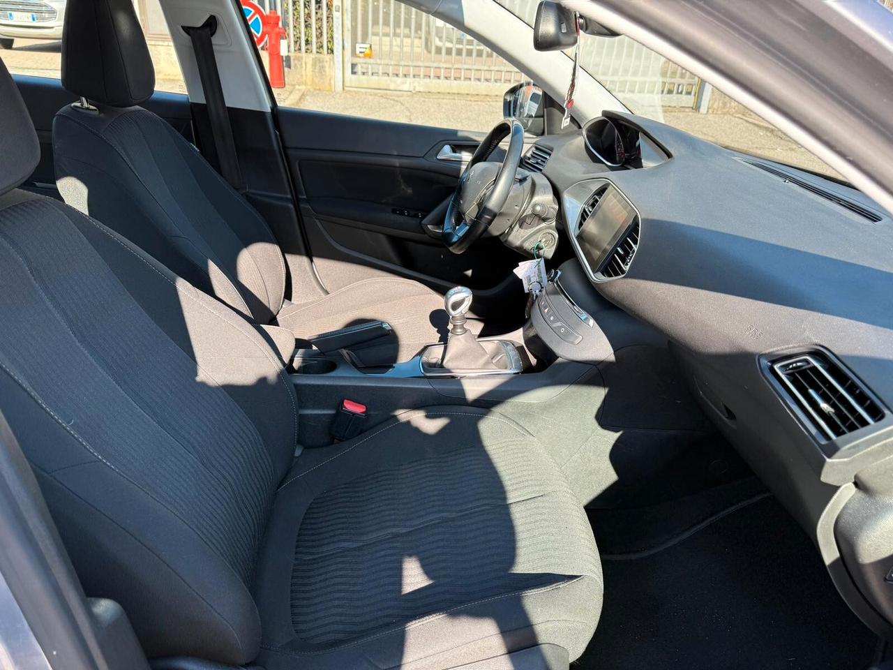 Peugeot 308 BlueHDi 120