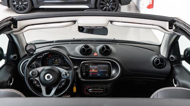 SMART ForTwo BRABUS 0.9 Turbo cabrio