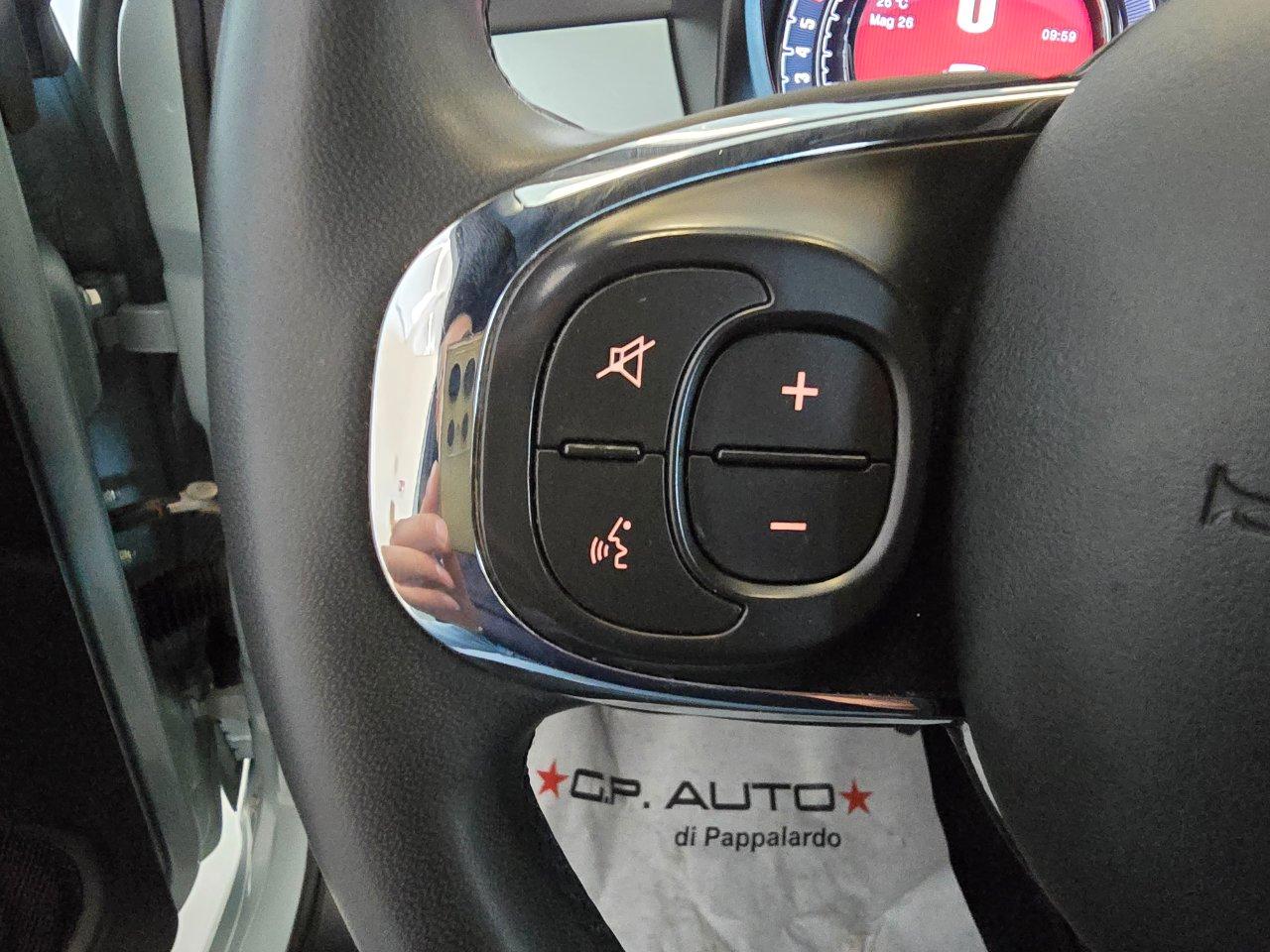 Fiat 500 1.0 hybrid Connect 70cv