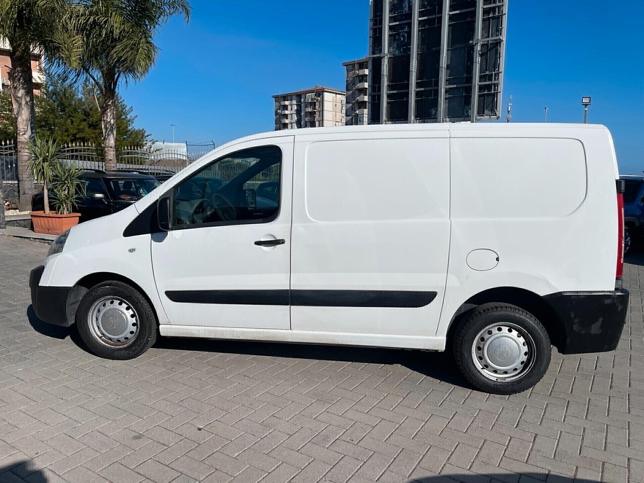 Peugeot Expert 2.0 HDi 120cv