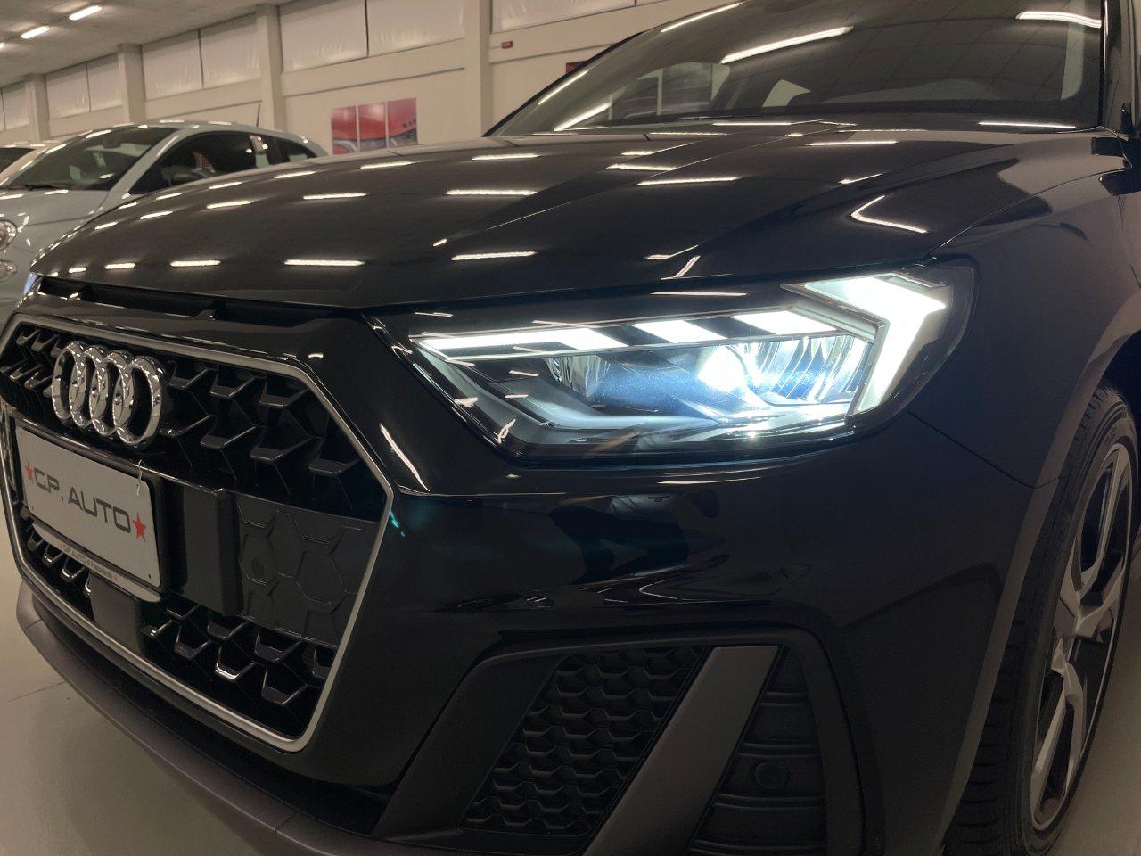 Audi A1 Sportback 30 1.0 tfsi S Line Edition 116cv
