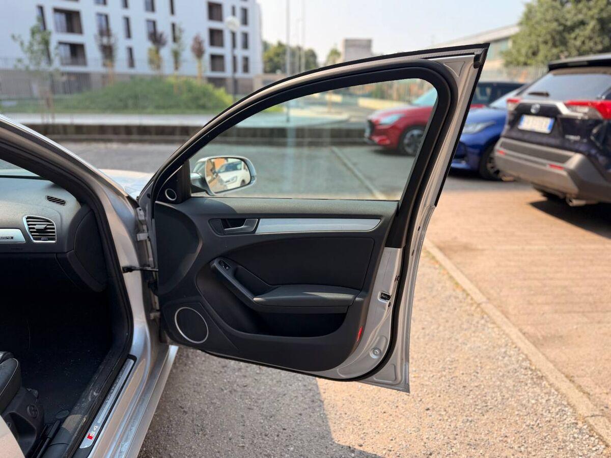 Audi A4 IV 2007 Avant S4 3.0 V6 tfsi quattro s-tronic