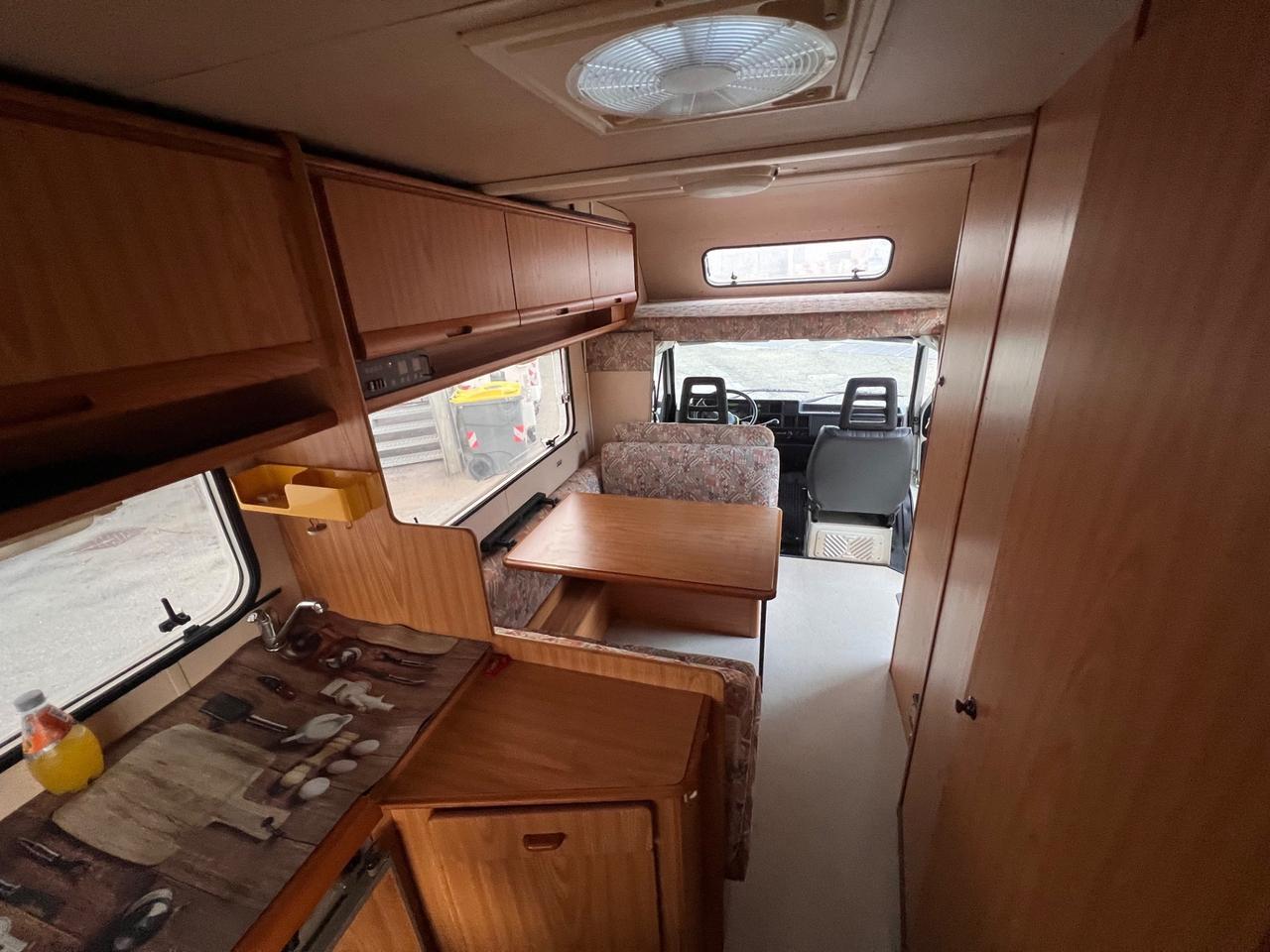 Fiat Ducato 10 1.9 TD camper arca super accessoriato 5 posti