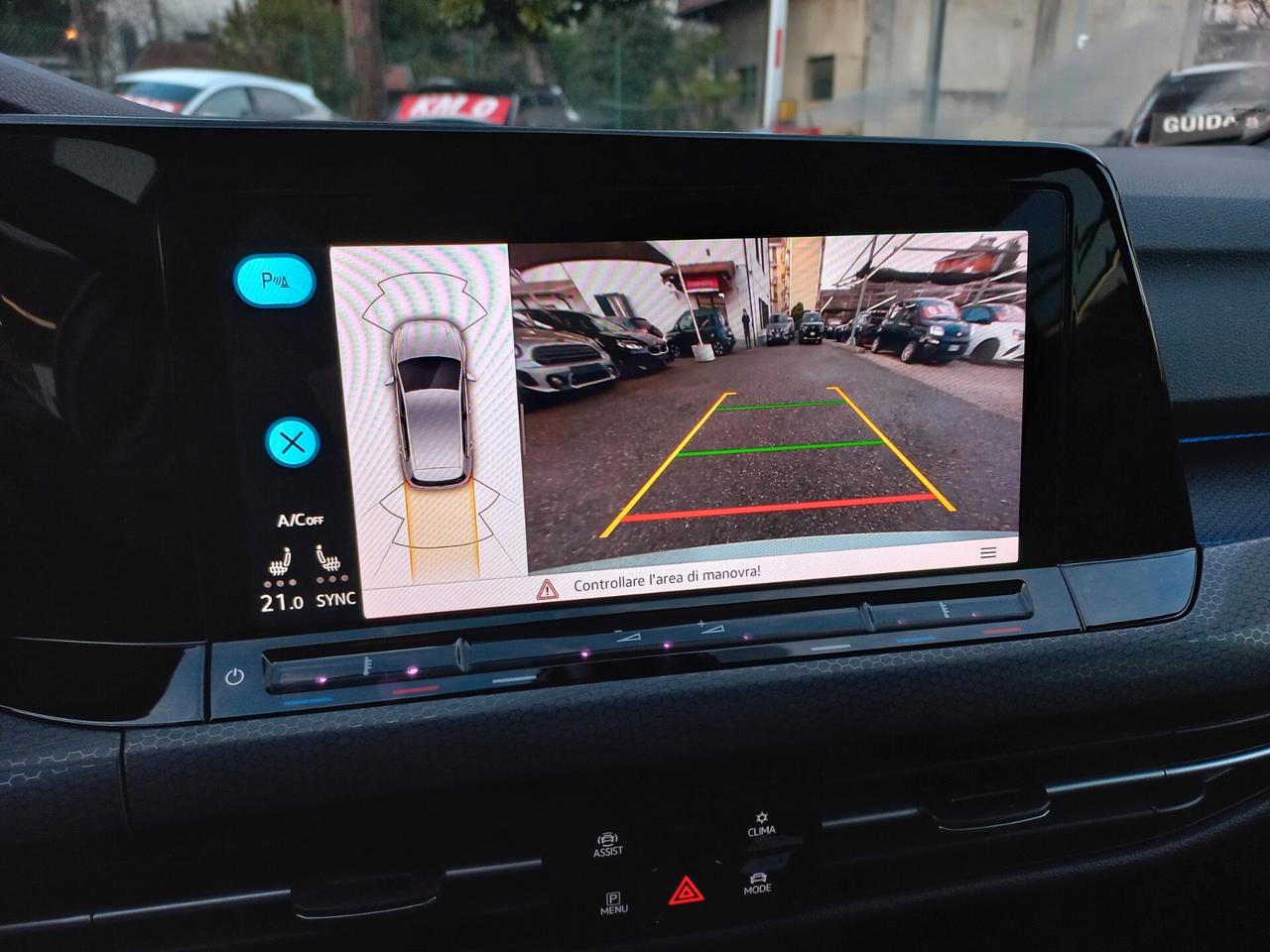 Volkswagen Golf GTI 2.0 TSI DSG