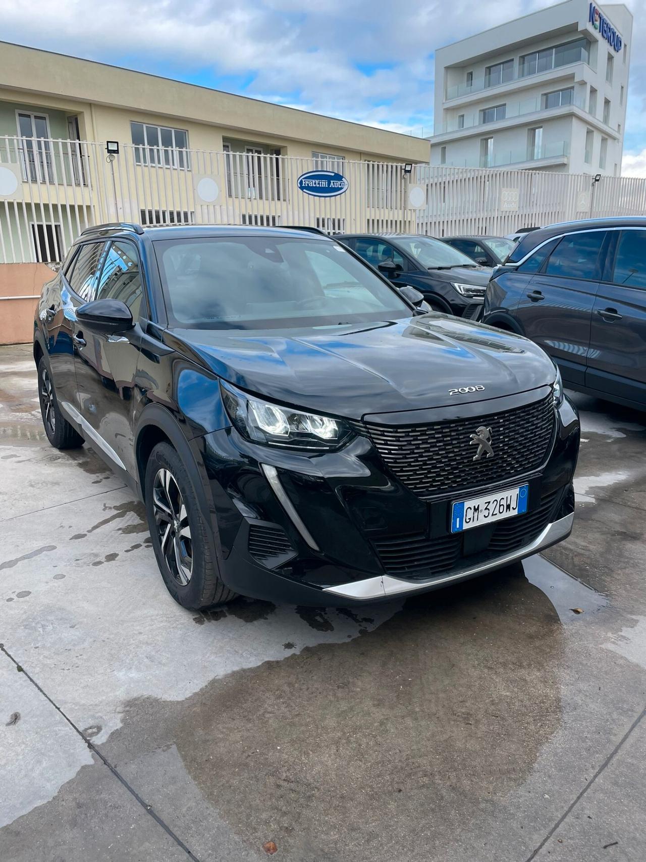 Peugeot 2008 PureTech 130 S&S EAT8 Allure