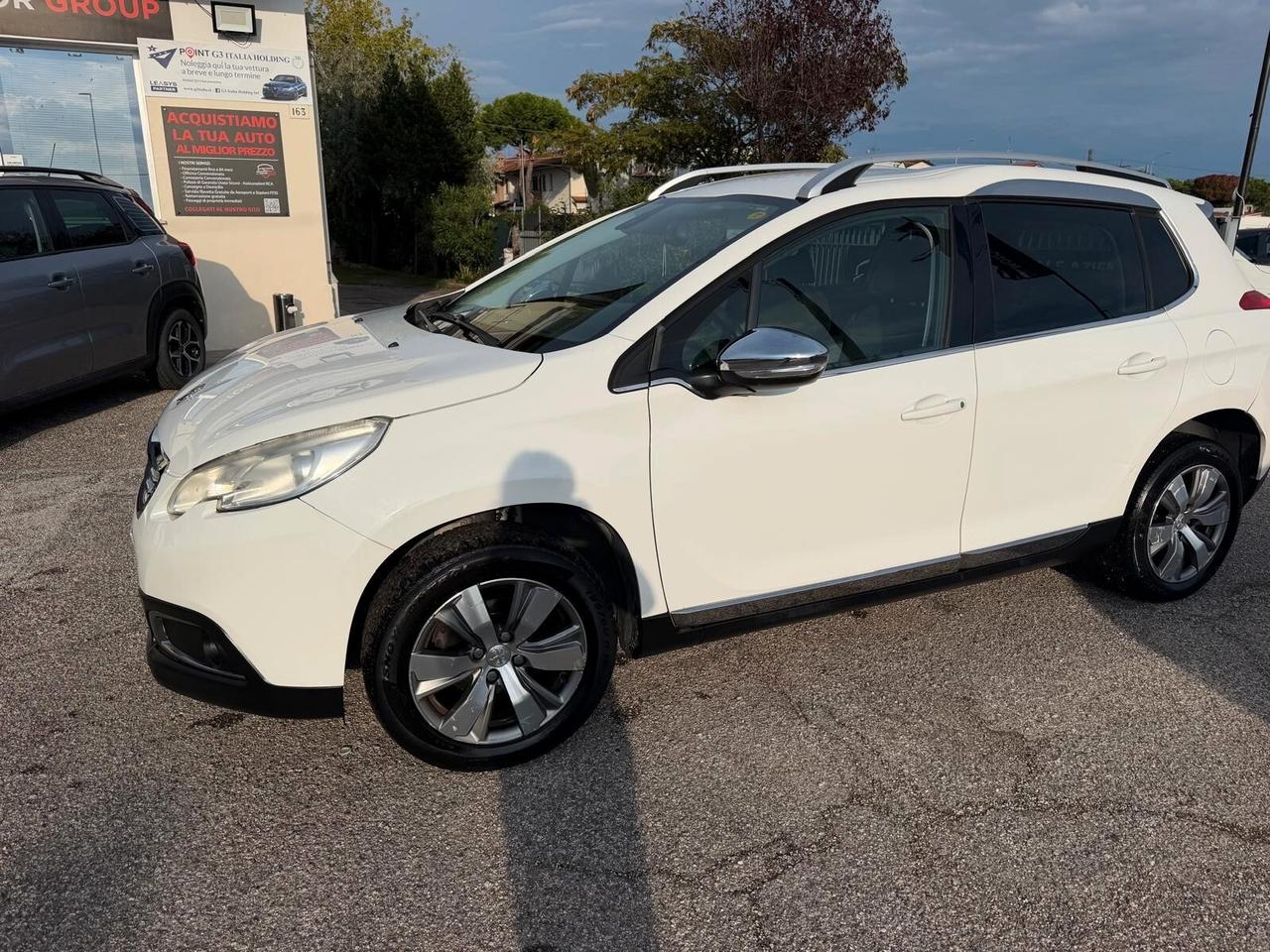 Peugeot 2008 1.2 VTi 82CV Allure