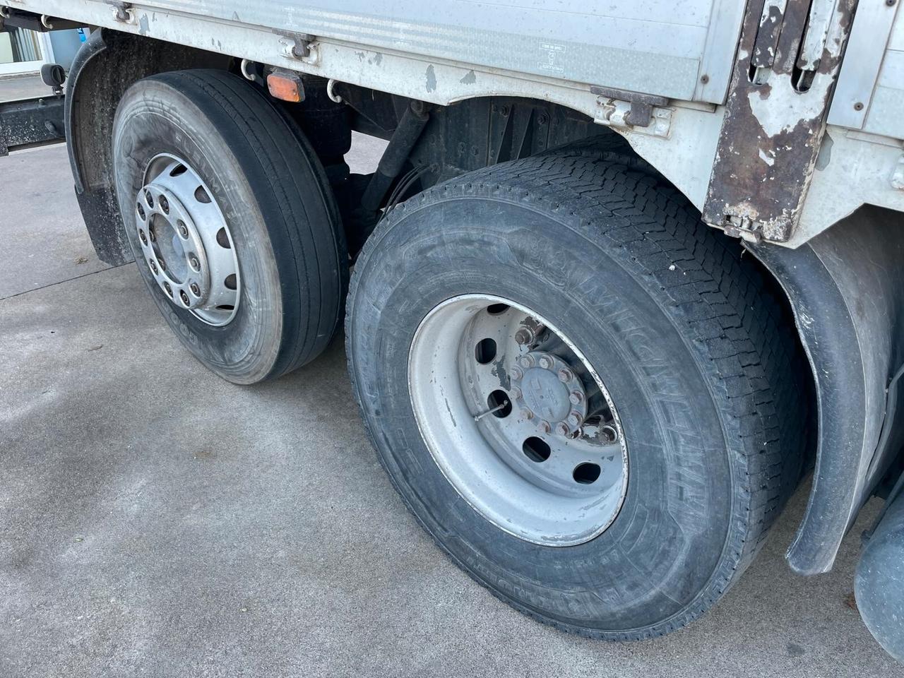 DAF 95 XF-430 - ALZA E ABBASSA ELETTRICO - POMPA MECCANICA