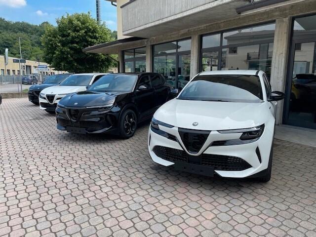Alfa Romeo Altro ALFA JUINIOR 1.2 HYBRID E-DCT6 MHEV 136 CV MOD.SPECIALE AUTOMATICA!!