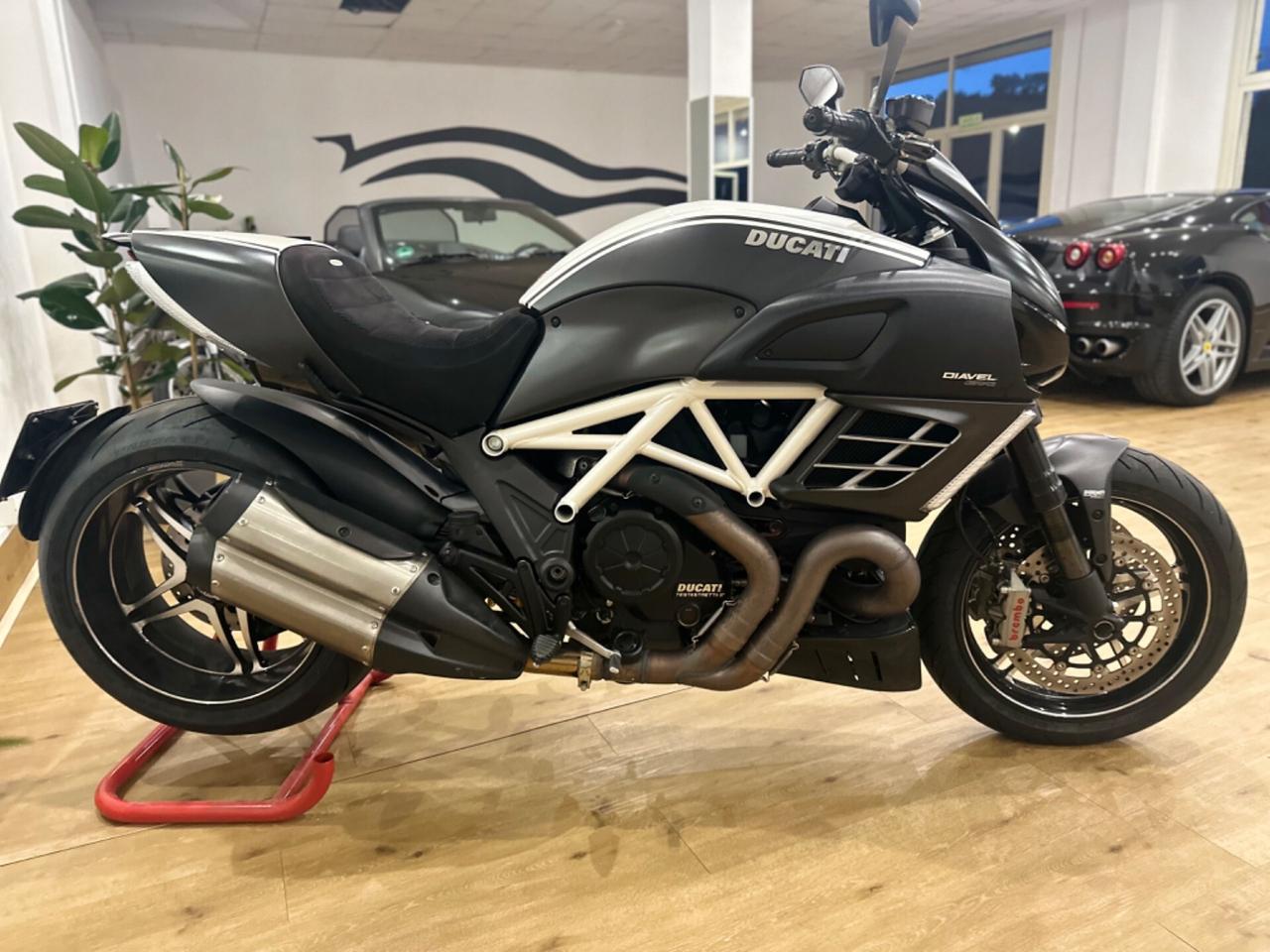 Ducati Diavel Amg edition 0/254