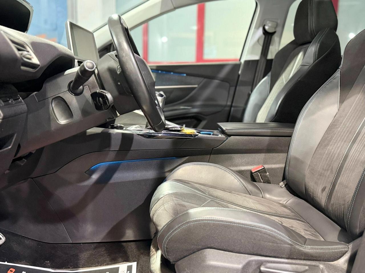 Peugeot 5008 Crossway 1.5 BlueHDI 130cv 2018 7Posti