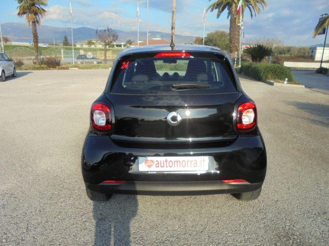 SMART ForFour EQ Pure n°24
