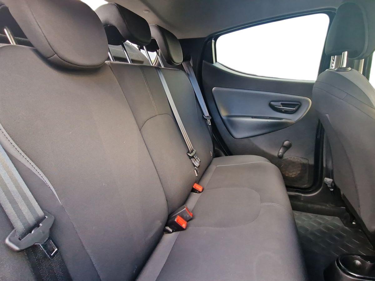 LANCIA YPSILON 1.2 SILVER