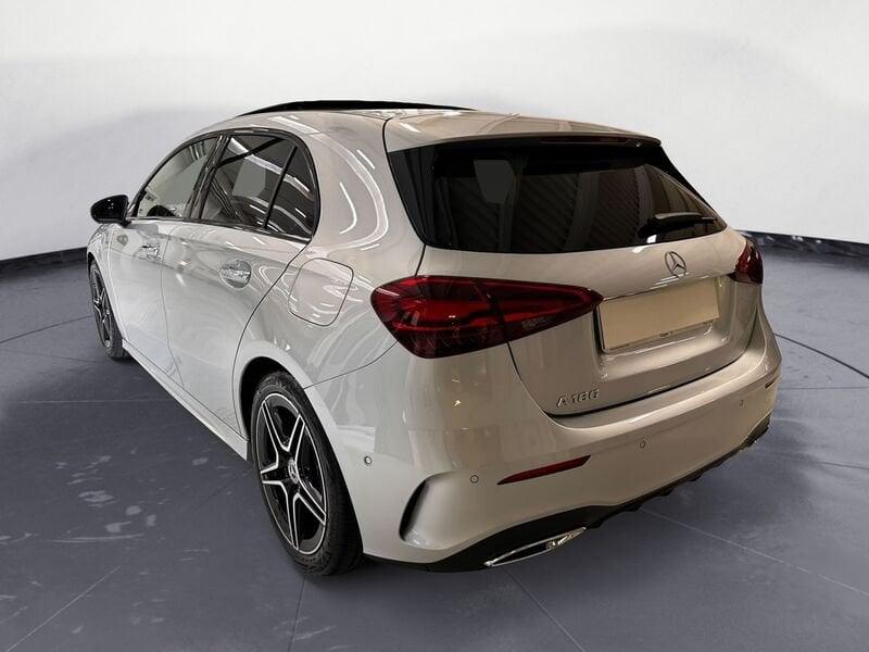 Mercedes-Benz Classe A A 180 AMG Line Premium auto