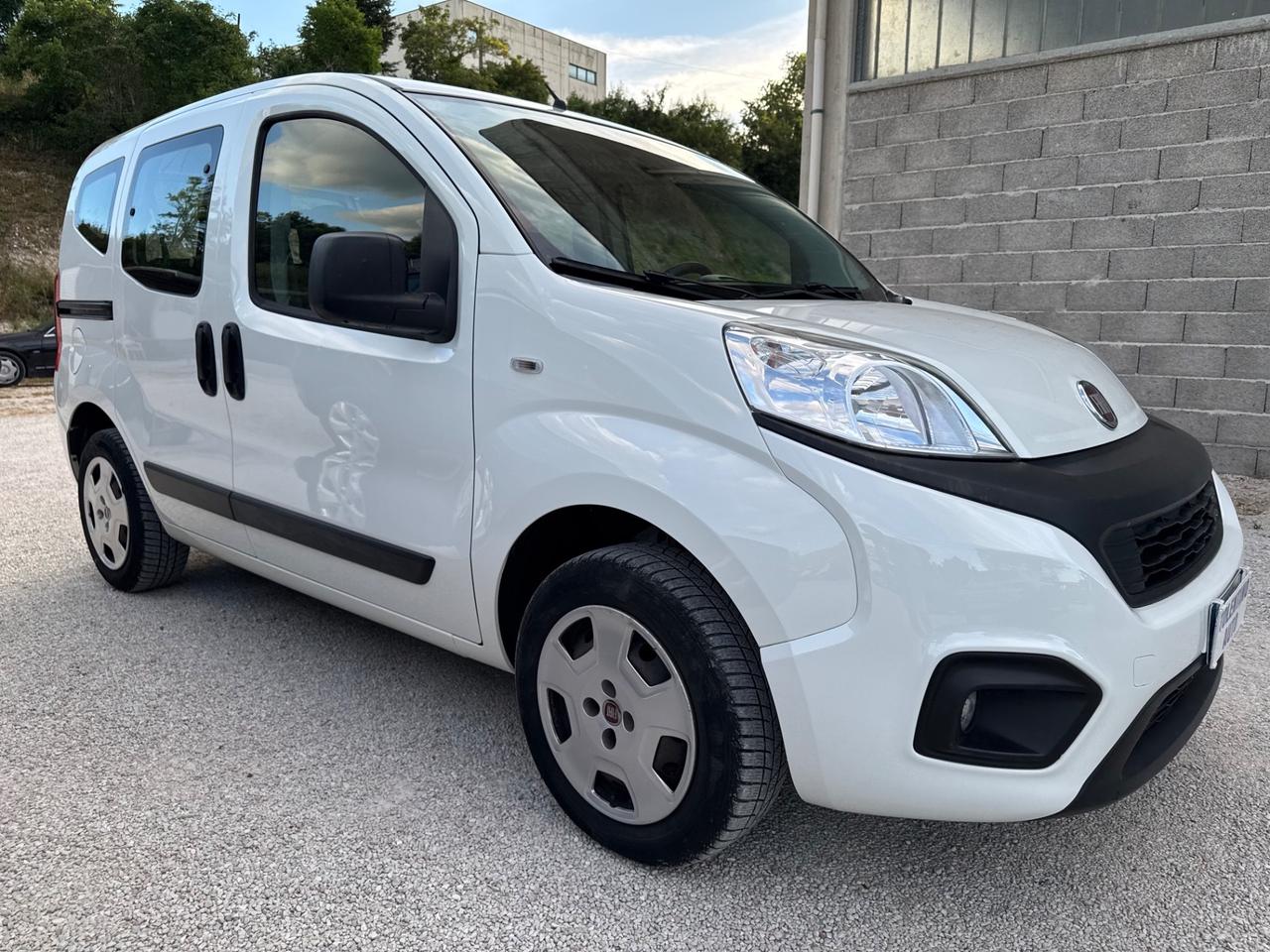 Fiat Qubo 1.4 8V 77 CV Easy Natural Power