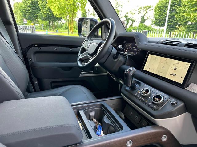 LAND ROVER Defender 110 3.0D I6 250 CV AWD Auto SE "TETTO+CAMERA 360"