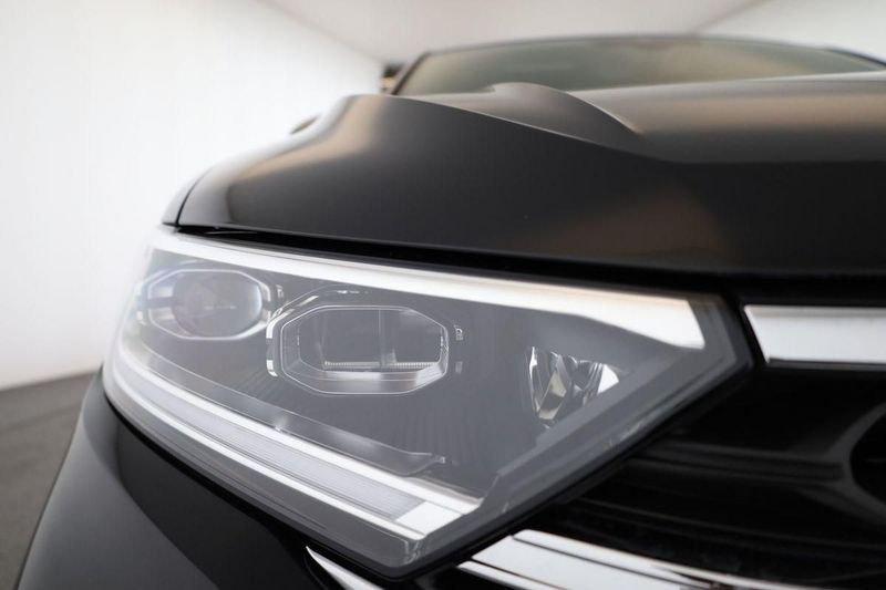 Volkswagen T-Roc 2.0 TDI SCR 150 CV DSG 4MOTION R-Line Led Tetto Camera Navi 19"