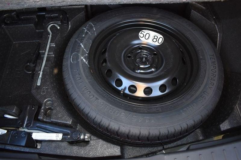 Nissan Juke 1.6 HEV N-Connecta Auto